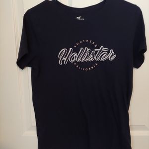 Hollister t-shirt